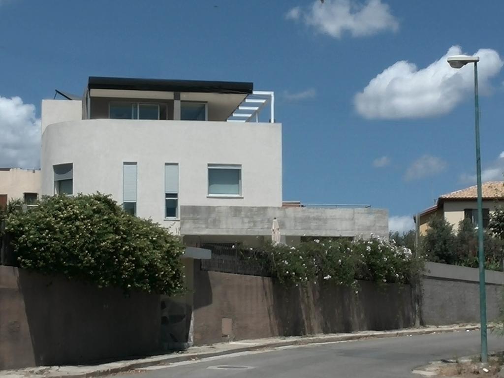 Art House Quartu - Margine Rosso Bed & Breakfast Quartu SantʼElena Rom bilde