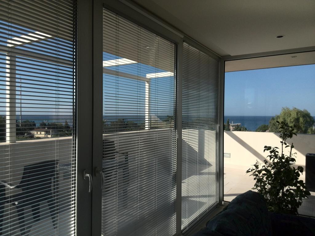 Art House Quartu - Margine Rosso Bed & Breakfast Quartu SantʼElena Rom bilde
