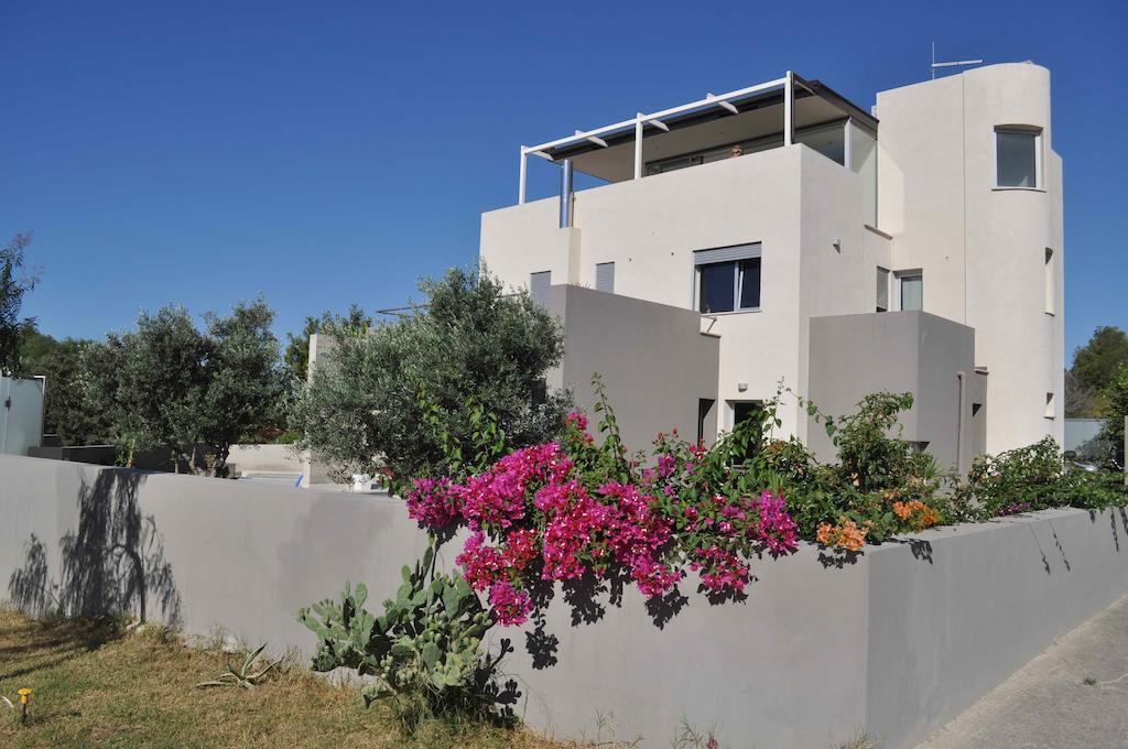 Art House Quartu - Margine Rosso Bed & Breakfast Quartu SantʼElena Eksteriør bilde